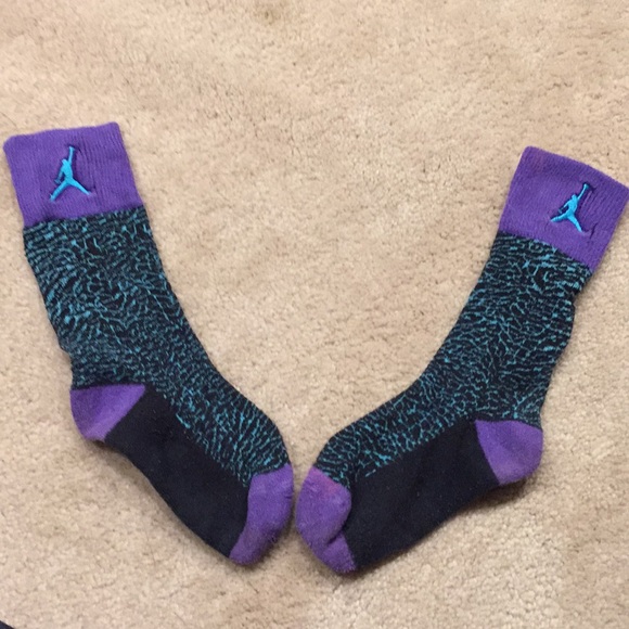 jordan socks purple